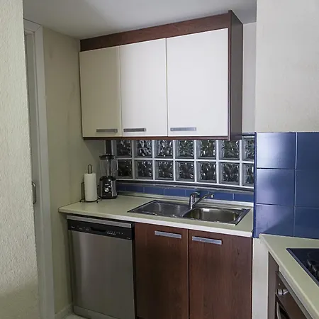 Costa Azul 5 L Apartment *